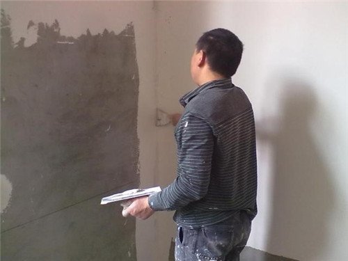 怎么自己刷墙面漆？刷墙面漆的注意事项