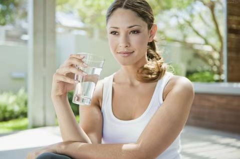 运动后多喝水有利于减肥吗