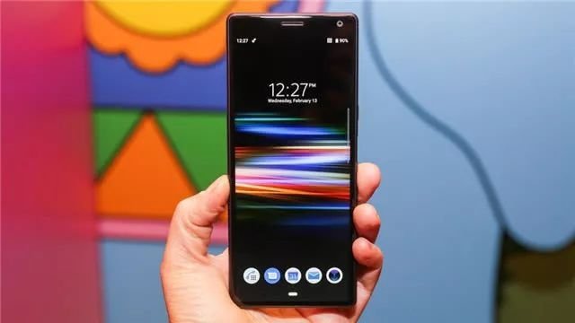 索尼Xperia 1外媒评测汇总：配置强大 侧面指纹略尴尬