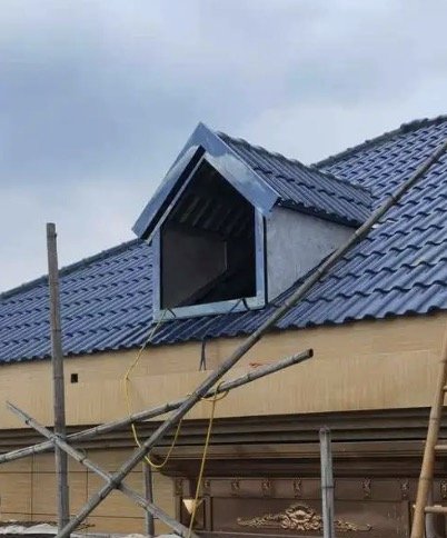 琉璃瓦钢结构屋顶做法
